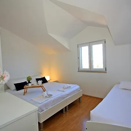 5662b Apartamento